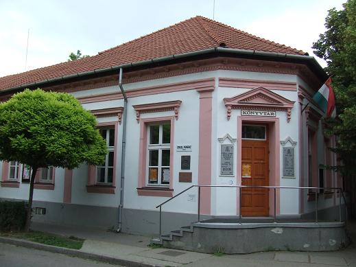 1Csemegi Károly Könyvtár.jpg